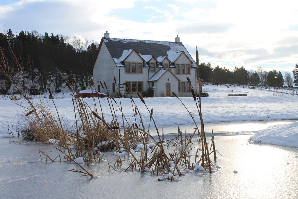 Dores Ach-Na-Sidhe Bed & Breakfast エクステリア 写真