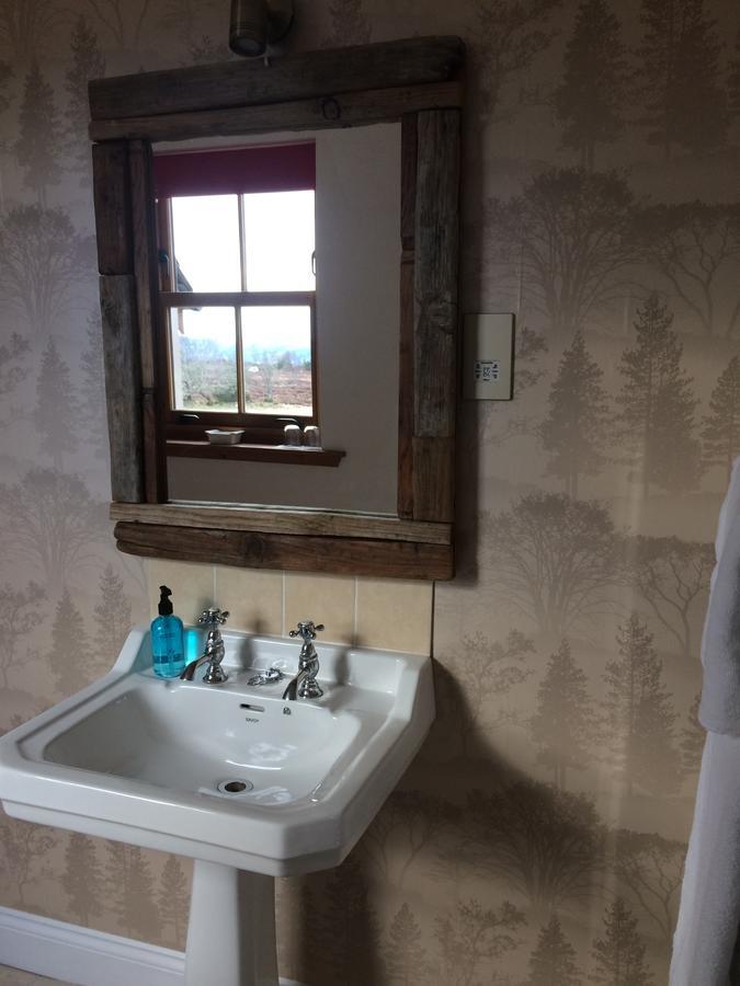 Dores Ach-Na-Sidhe Bed & Breakfast エクステリア 写真