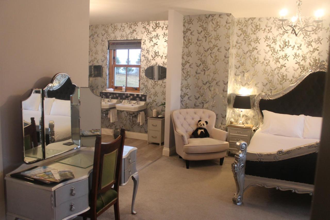 Dores Ach-Na-Sidhe Bed & Breakfast エクステリア 写真